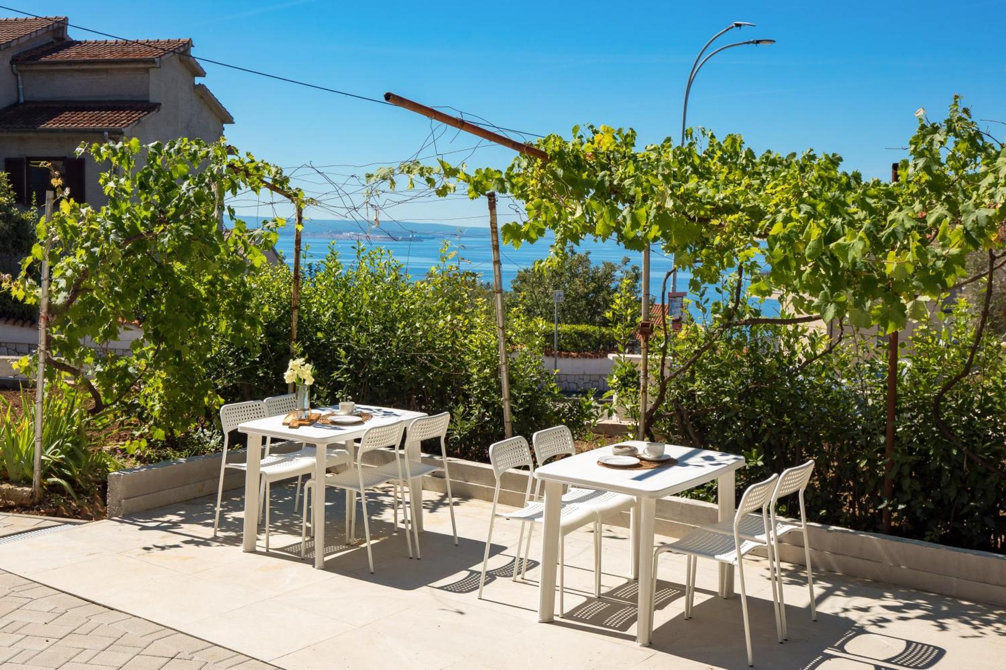 Seaview Garden Premium Apartments Kostrena Esterno foto